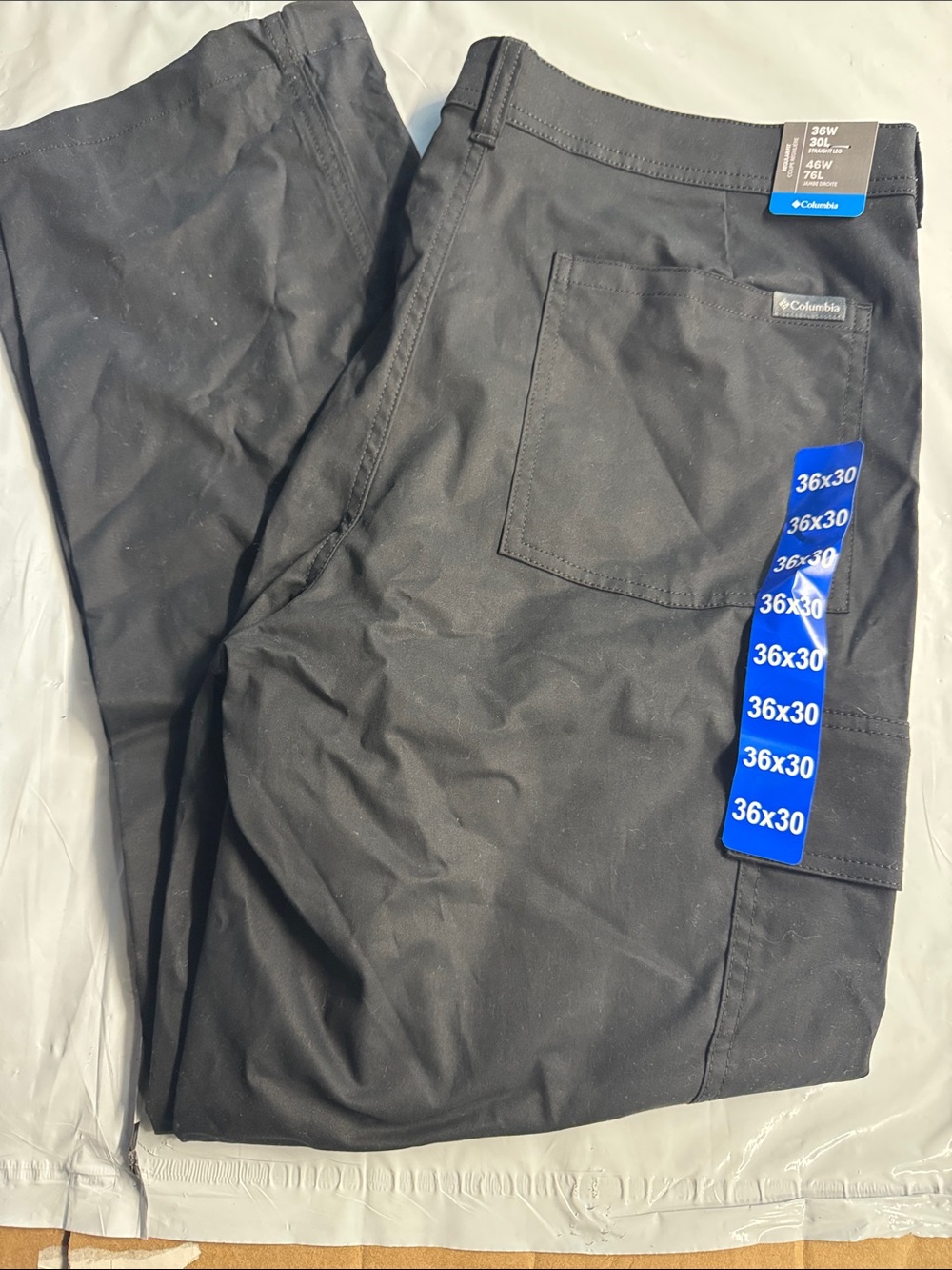 Columbia Men's Black Cargo Pants